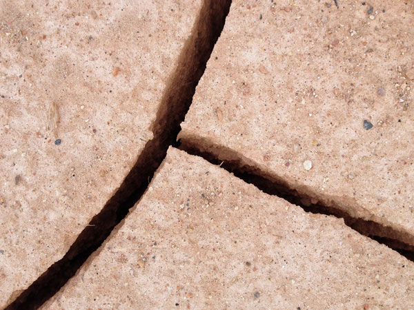 Cracked earth - Utah15 i5930