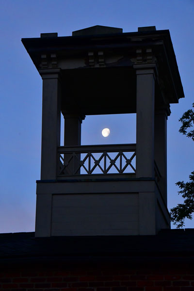 Morning moon over the old fire house 5570