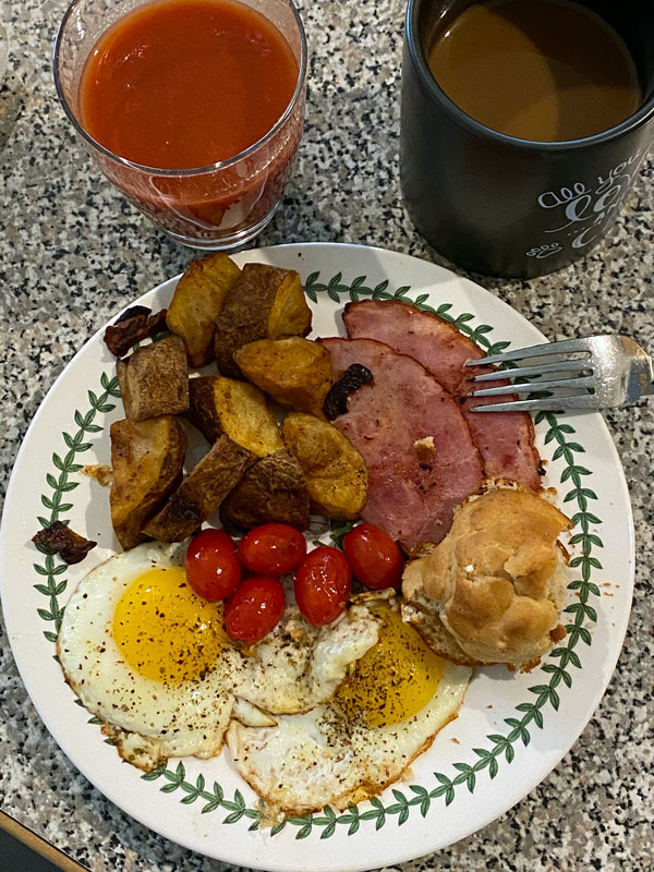 03-20 A proper breakfast i5940