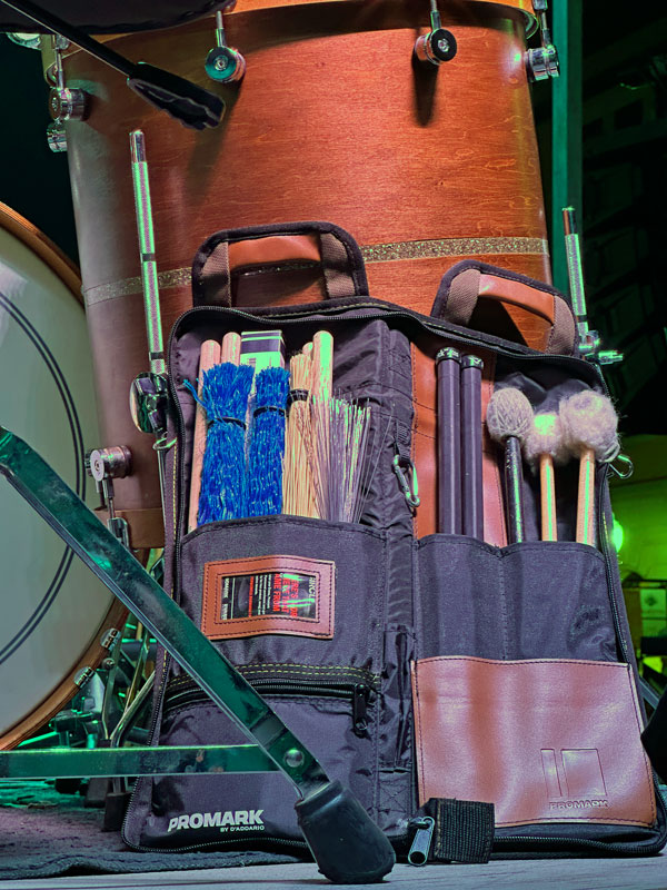 10-06 Drum kit i2654