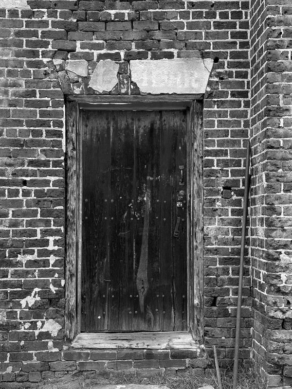 10-14 Civil War headquarters of Jones' Rifles 2801bw