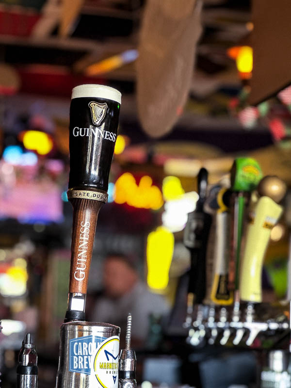 03-15 Guinness on tap at Nick's iE4301