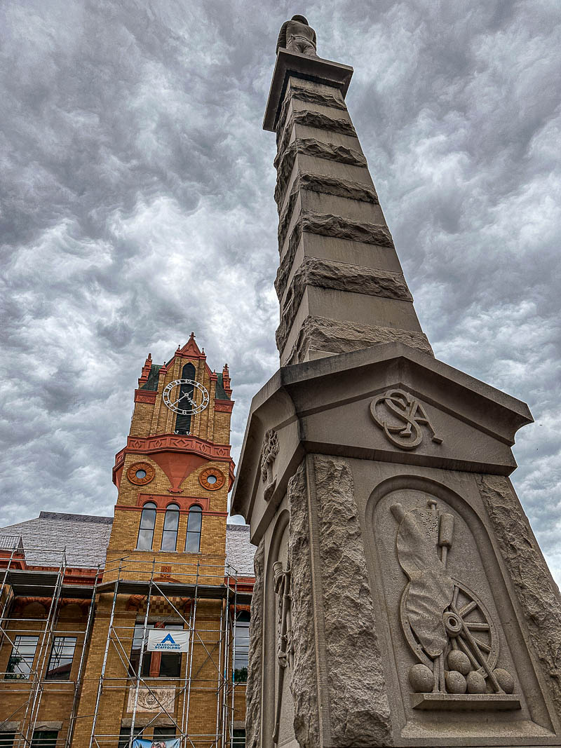 2024 04 27 Old city hall, Confedrate war dead memorial i5227