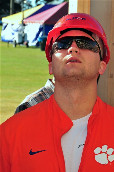 Student volunteer HH16 7169
