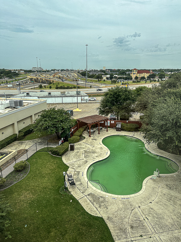 07 17 Stuck in Dallas in a ratty hotel i6891