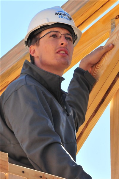 Student volunteer HH16 7205