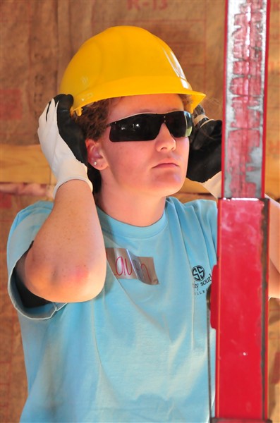 Student volunteer HH16 7220