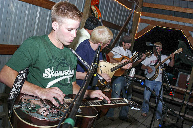 20110728 2414 Soggy Prairie Boys