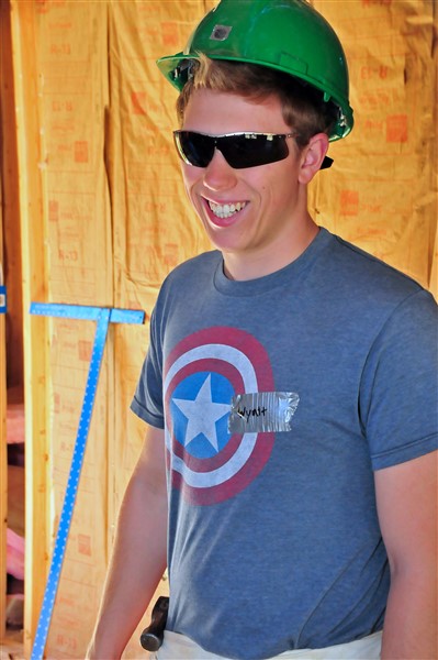 Student volunteer HH16 7265