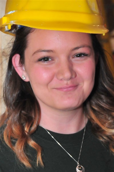 Student volunteer HH16 7267c