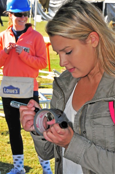 Student volunteer HH16 7341