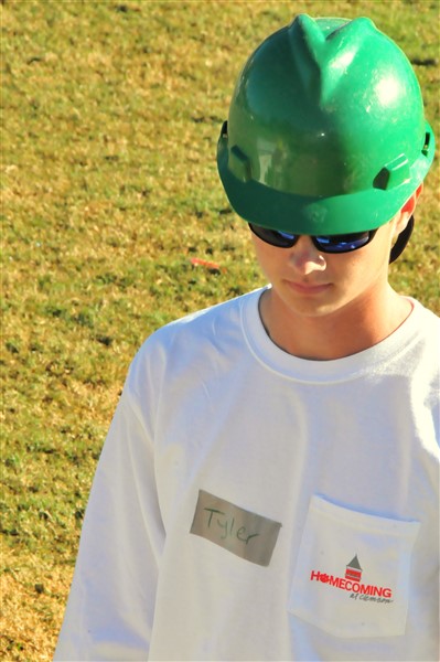 Student volunteer HH16 7348
