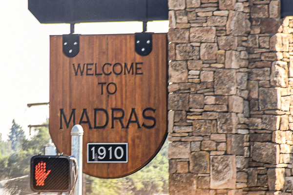 07 18 Rollling through Madras 7739