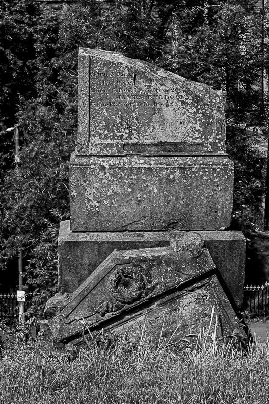 06 15 Glasgow Necropolis 5218-2