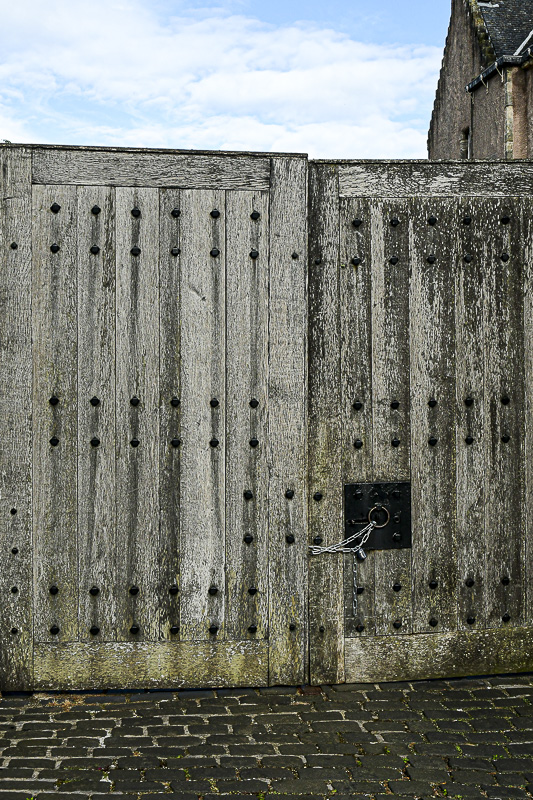 06 15 Gated 5299