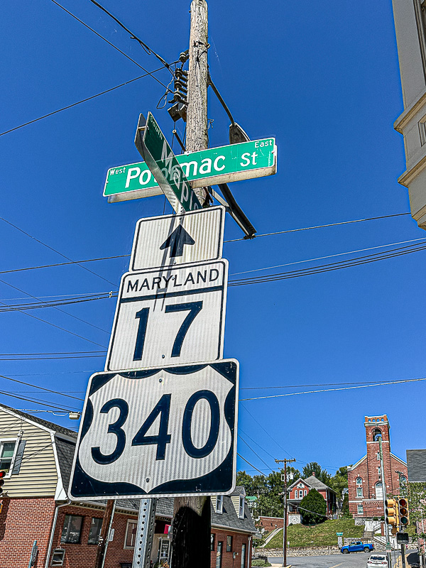 04 09 02 i0172