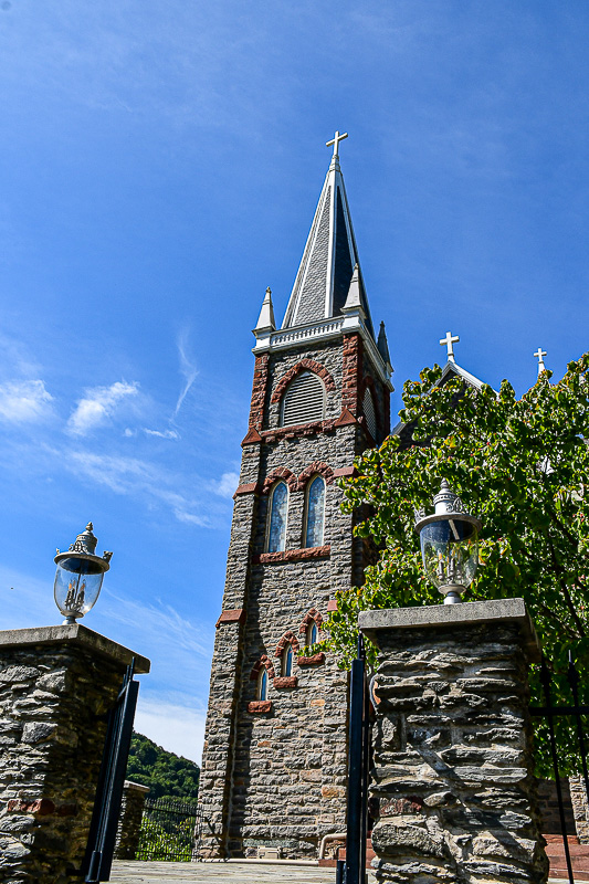 09 04 St. Peter's Church 9481