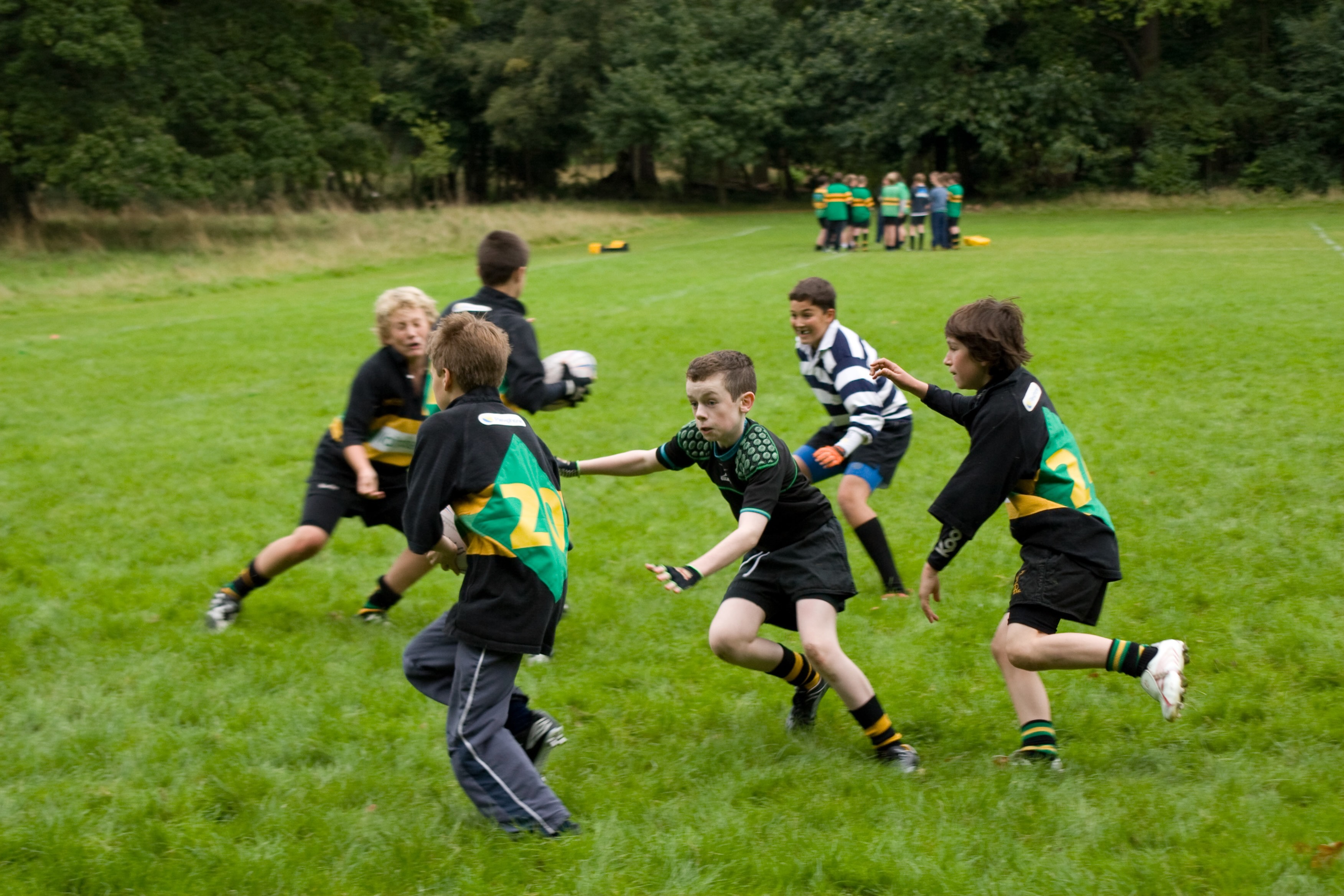 102871988.TK6SnGWD.080907_BracknellRugby_18357.jpeg