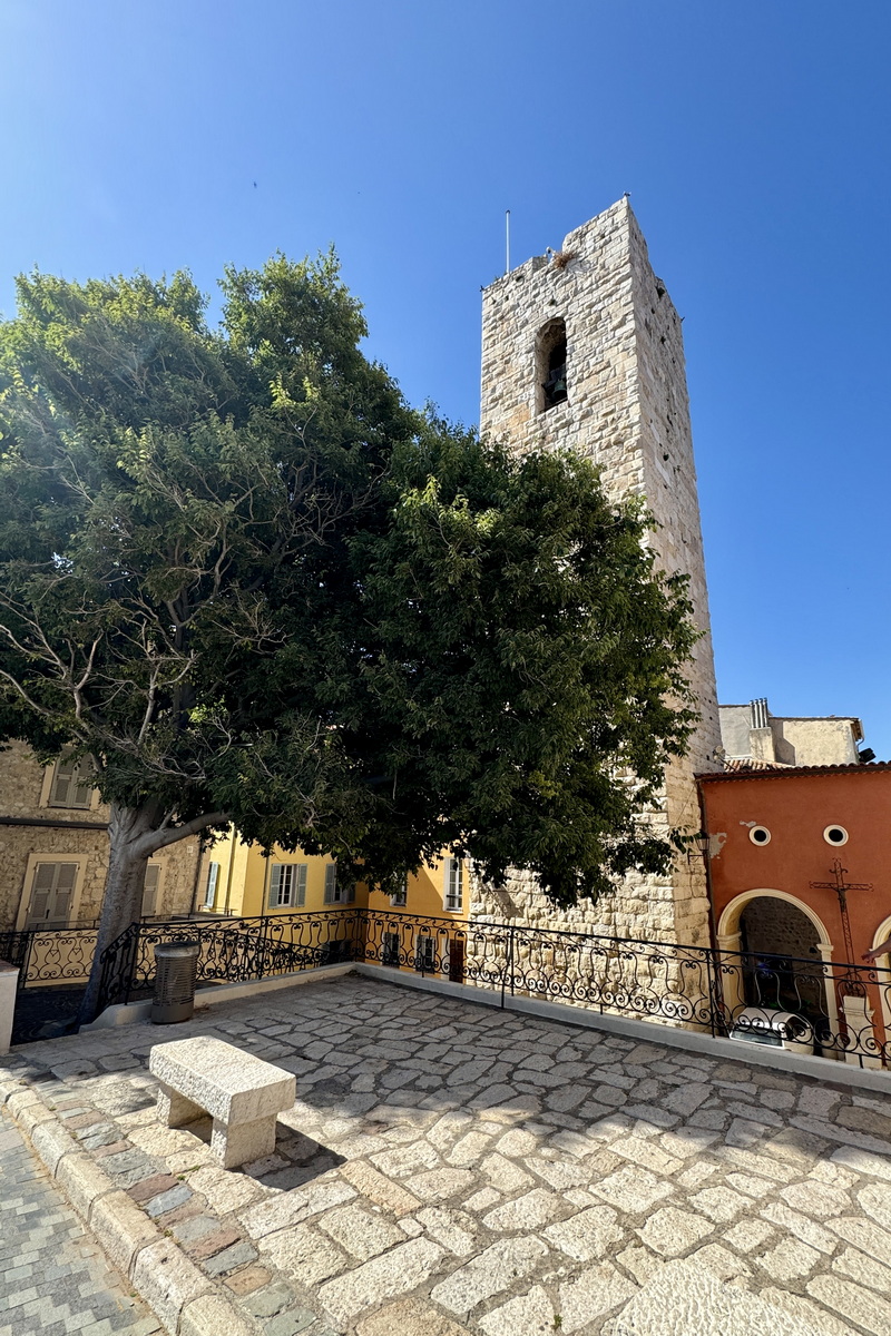 03-079-240617-Antibes.JPG