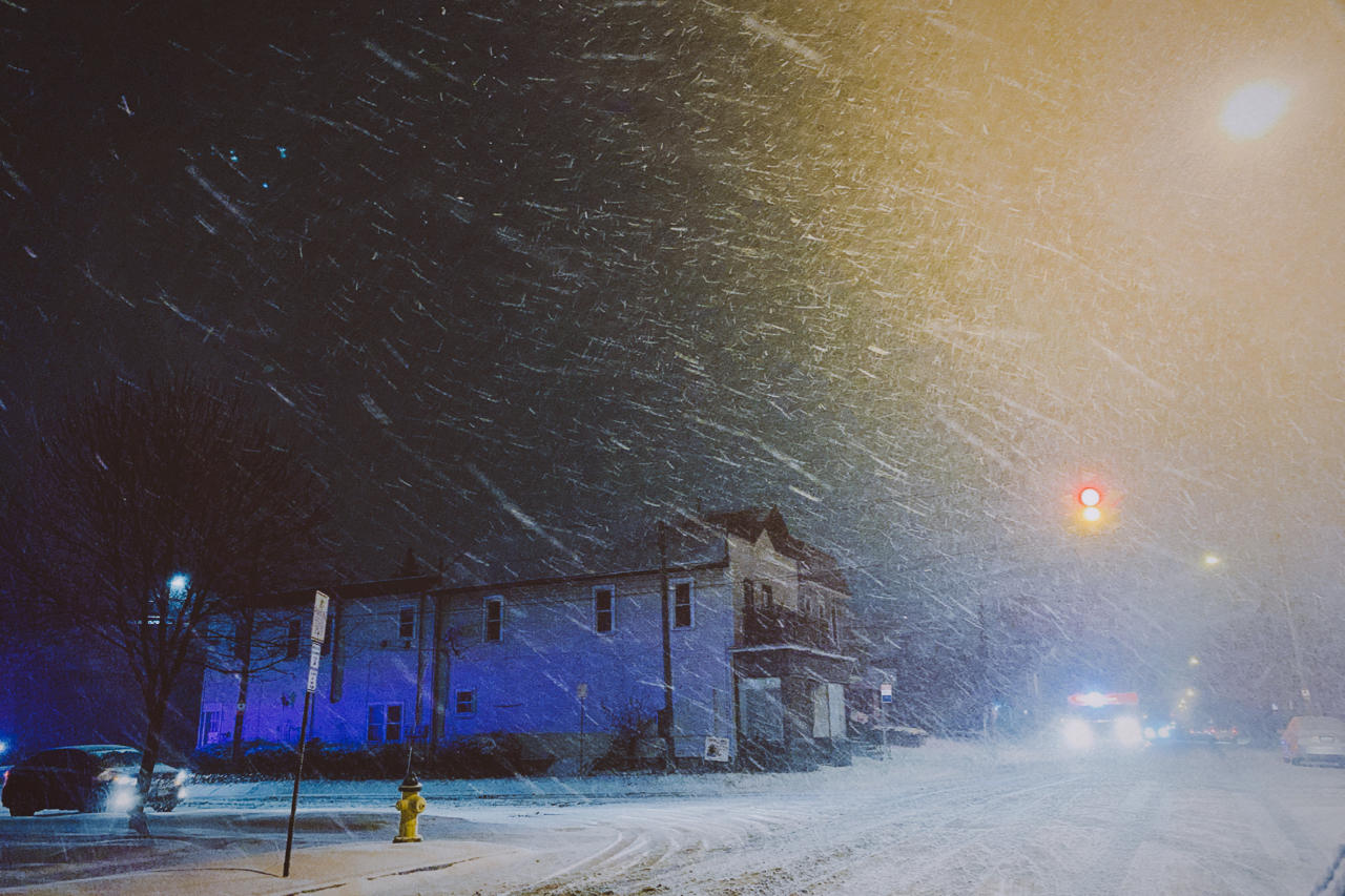 Snowstorm on Payne Ave 