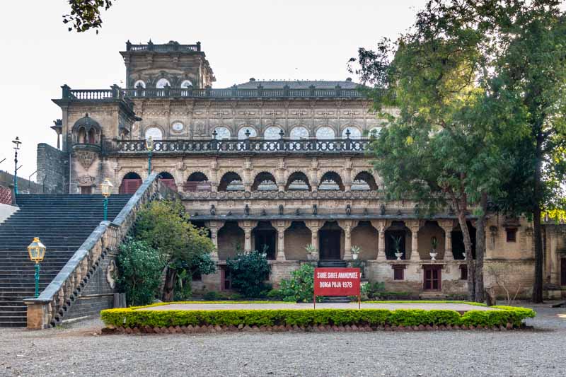 Naulakha Palace