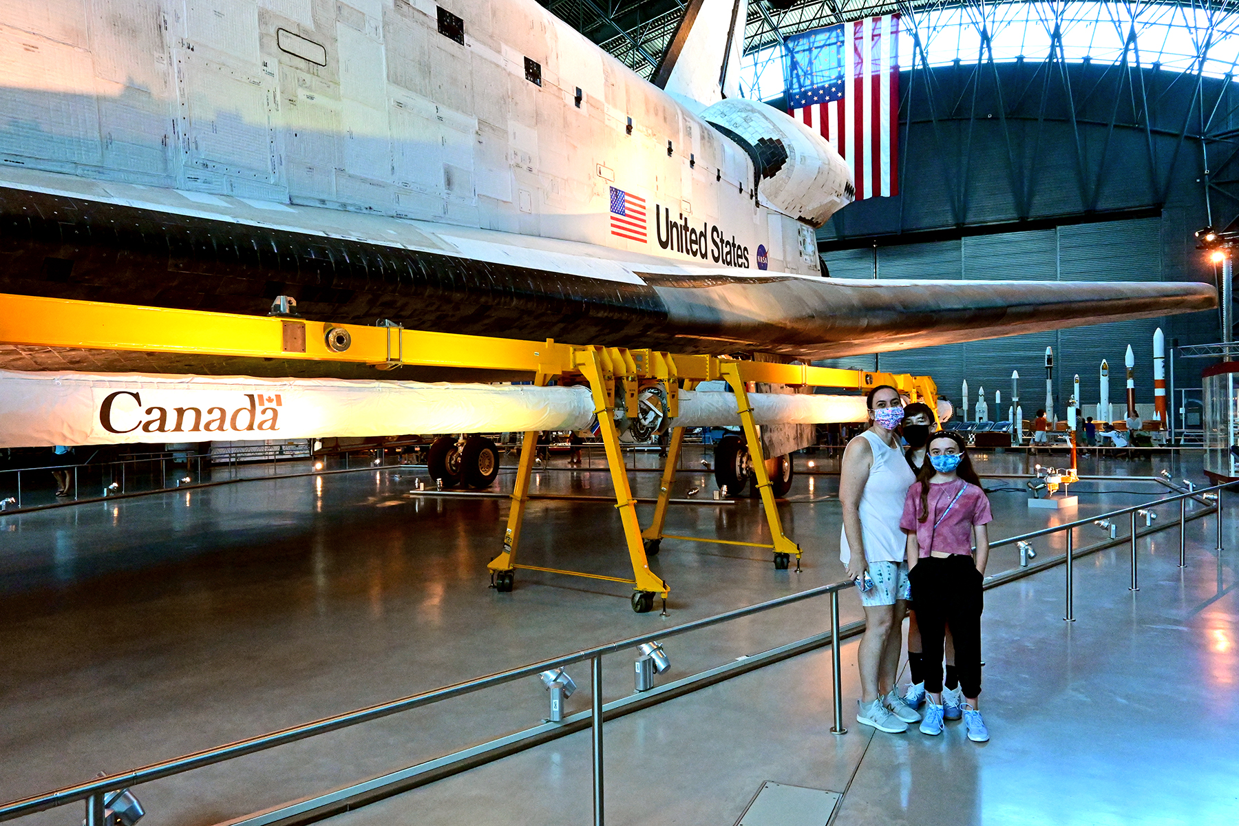 SHUTTLE DISCOVERY