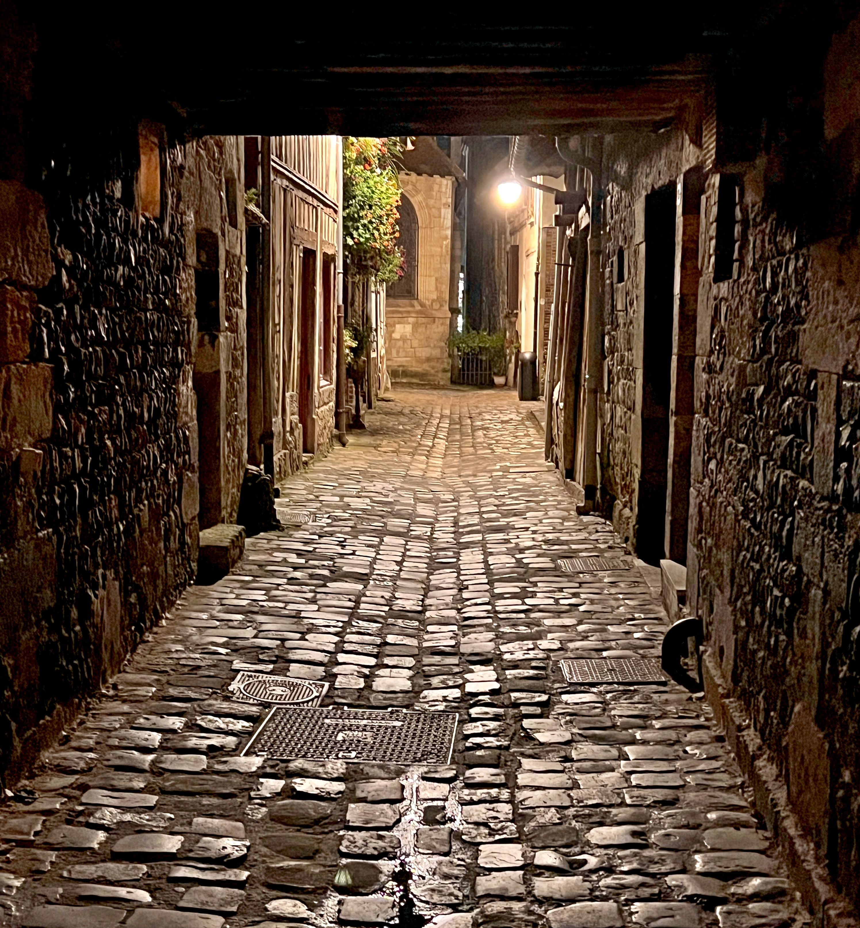 Passageway in Honfleur