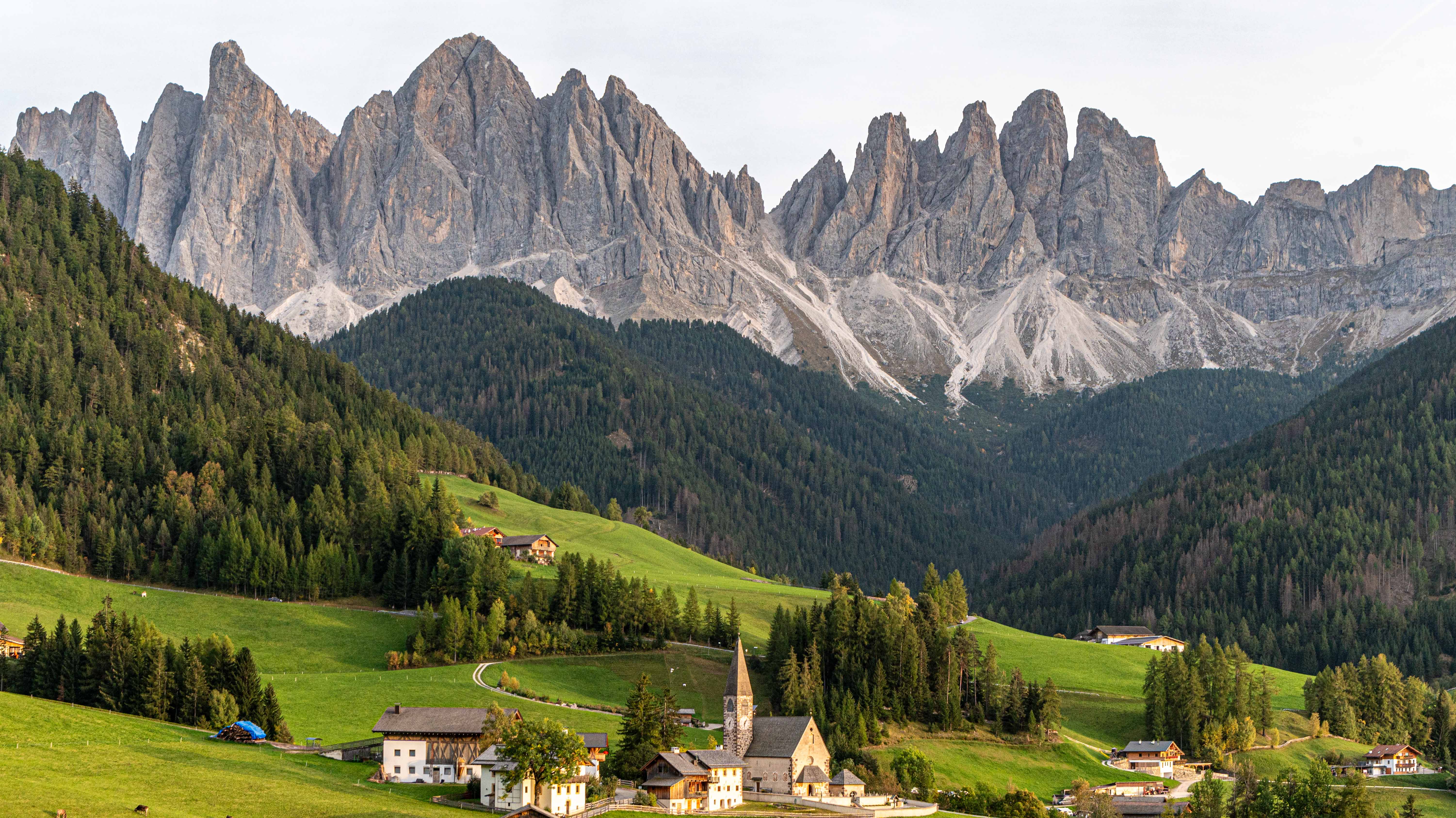 glise Santa Maddalena  Funes.