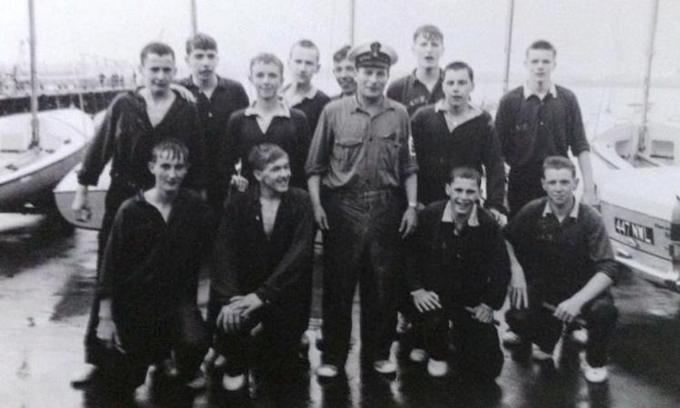 1968 - REG FARMER, BLAKE, 8 MESS, WINNING PULLING CREW, PO SAM WILKINSON, MYSELF, PASSMORE, CAMPBELL, ARNELL, HODGES, RHODES, LE