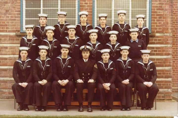 COLIN SMITH - 1976, 10TH FEB.,LEANDER, 22 MESS, 72 MESS, I AM MIDDLE ROW 3RD FROM LEFT..jpg