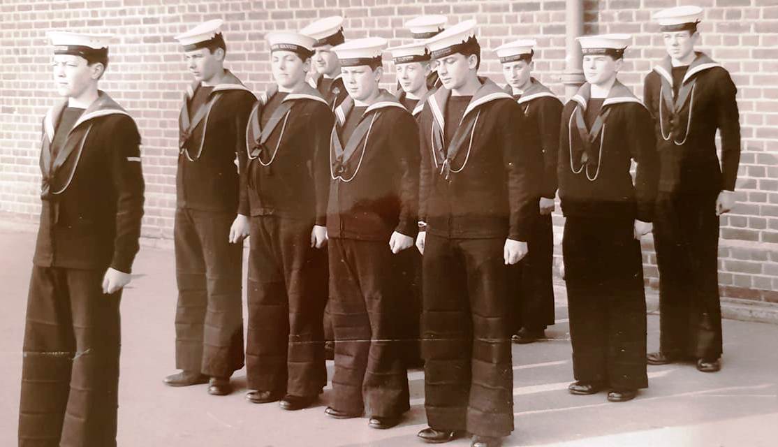 1971 - ROY PEARSON, 22 RECR., BOSUNS MATES DURING WORK SHIP..jpg