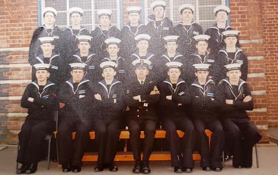 1975, 11TH FEBRUARY - STEVEN GILL, 643 CLASS, I AM FAR RIGHT..jpg