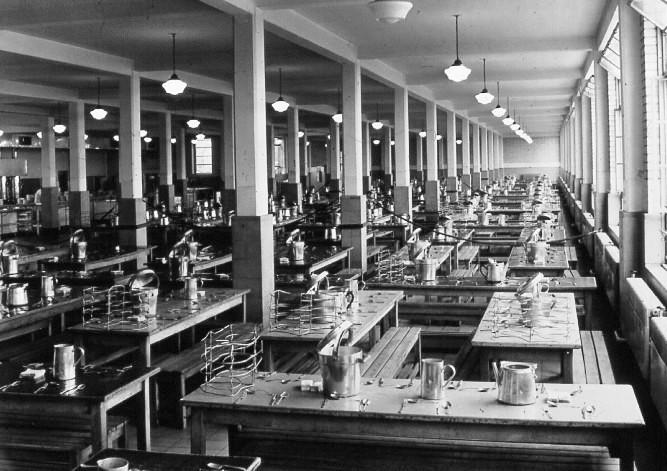 UNDATED - THE C.M.G. VIEW OF EATING AREA. [THE CMG OPENED IN 1952].jpg