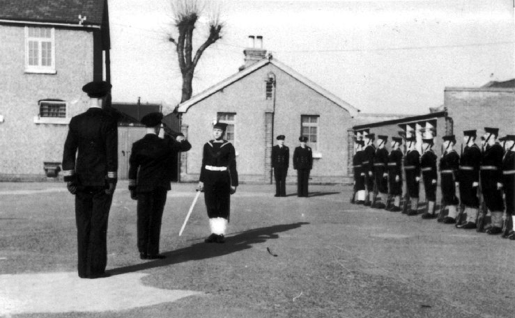 1947 - CLASSES 67 AND 68 PROVIDING THE GUARD.jpg