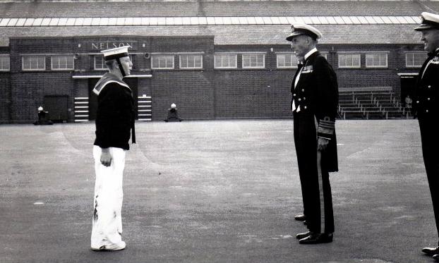 1968, 11th JULY - RAY LESTER, BUTTON BOY AND JOHN ROUS 4th EARL OF STRADBROKE LORD LIEUTENANT OF SUFFOLK.jpg