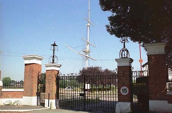 1952 - DOUGLAS CARR - 2002 - MAIN GATE AND MAST