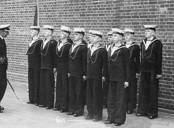 1952, 8TH SEPTEMBER - GUS BORG, DRAKE DIVISION SIDE PARTY.jpg