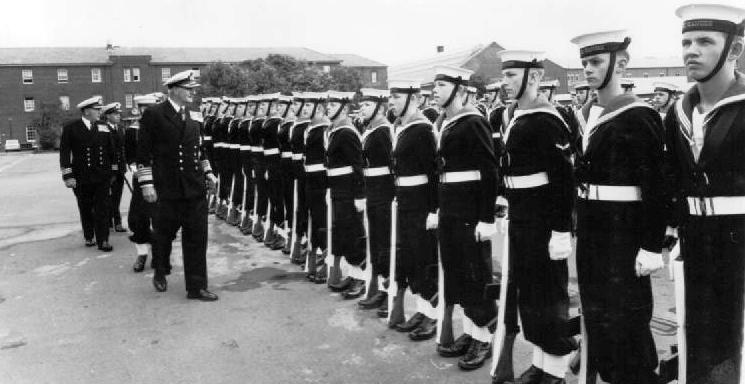 1968 - PAT HORAN, 01 RECR., GRENVILLE THEN RODNEY, GUARD BEING INSPECTED BY AN ADMIRAL.jpg