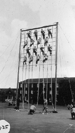 UNDATED - DICKIE DOYLE, WINDOW-LADDER, A FISK PHOTO, 2..JPG