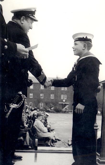 1967 - BERNARD FOSTER, RECEIVING RN BOXING COLOURS FROM CAPT. WATSON..jpg