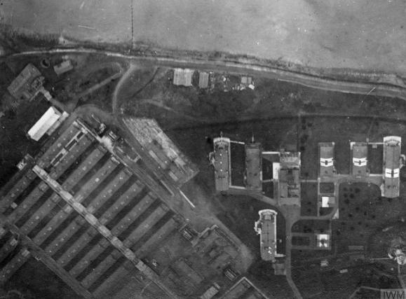 1914-1918 - AERIAL PHOTO OF THE HOSPITAL, RNTE SHOTLEY, SEE DETAILS BELOW.jpg