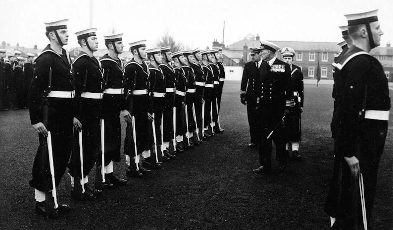 1957, 7TH MAY - JEFF DAVIES, BLAKE DIVISION, 282 CLASS, GUARD, I'M  4TH FROM LEFT, C.jpg