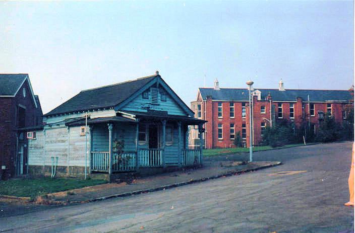 PRE. 1986 - CHRIS BYLES, PARENT'S HUT, 1..jpg