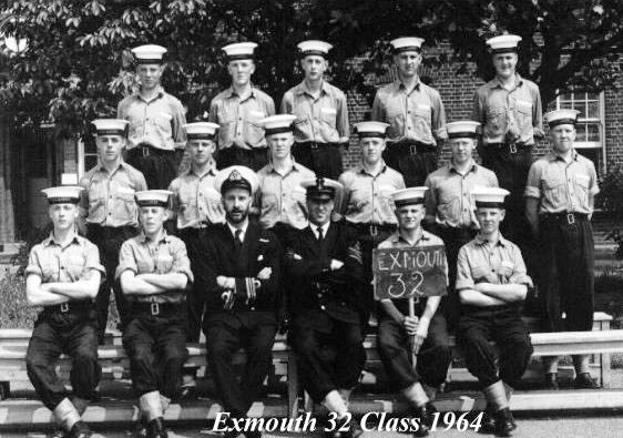 1964 - JIM LANE, EXMOUTH, 32 CLASS, 45 MESS, JIM IS TOP ROW 2ND LEFT.jpg