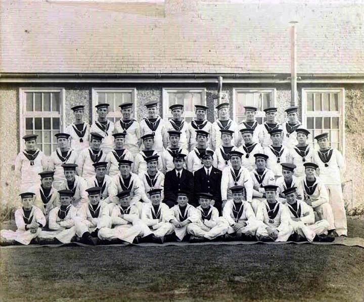UNDATED - UNKNOWN CLASS WITH 2 INSTRUCTORS.jpg