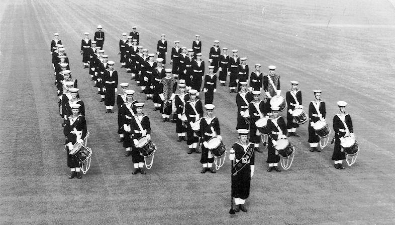 1969, 6TH MAY - PETER LORD, 10 RECR., BLAKE, 202 CLASS, BAND READY TO MARCH ON, PARENTS DAY..jpg