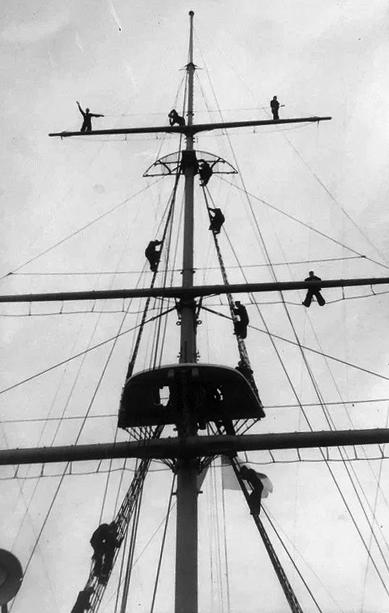 UNDATED - BOYS AT LEASURE, ON THE MAST.jpg