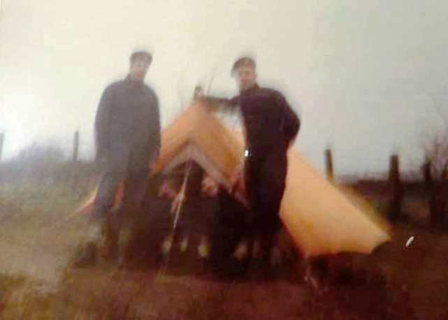 1975, 18TH FEB - STEVE HALE, 03., LEANDER, 652 CLASS, EXPED ON THE SHERRINGHAM LINE.jpg