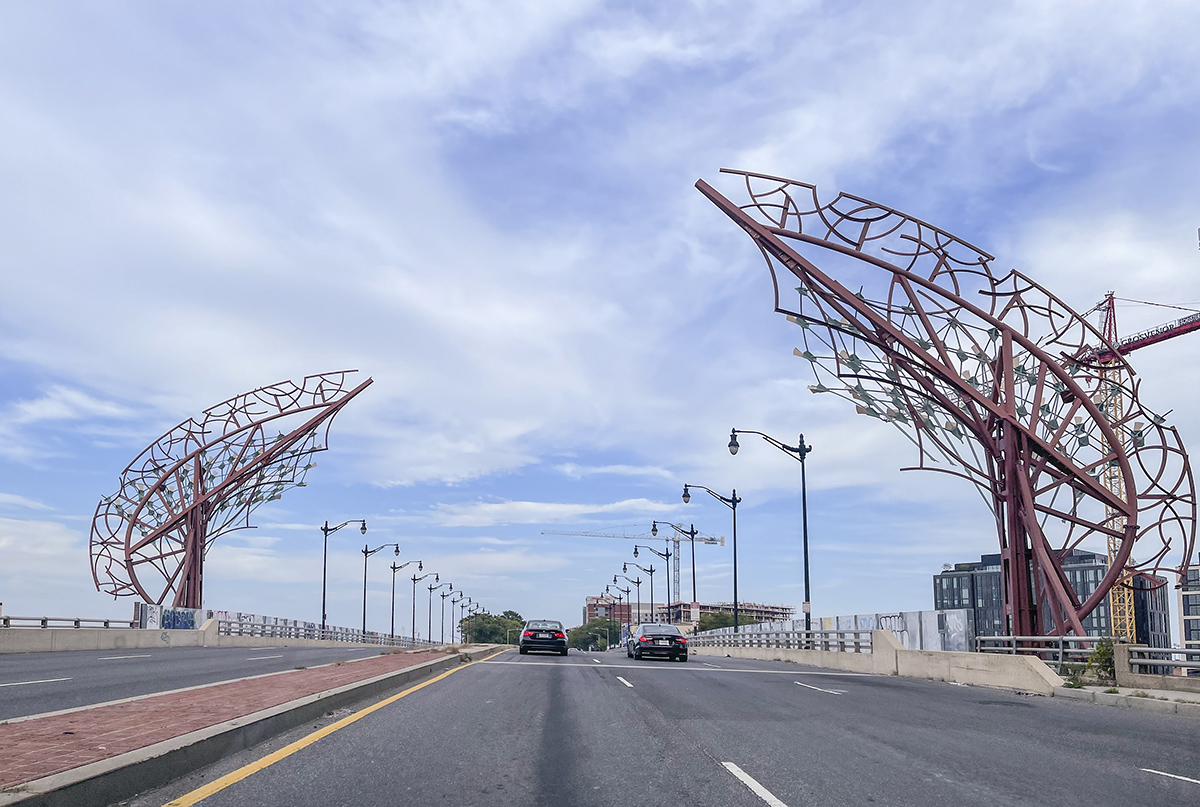 DCs attempt to beautify an overpass