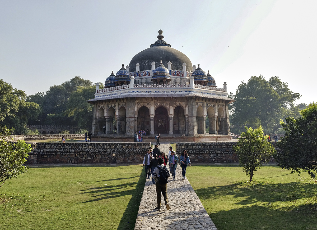 Tomb of Isa Khan, New Delhi